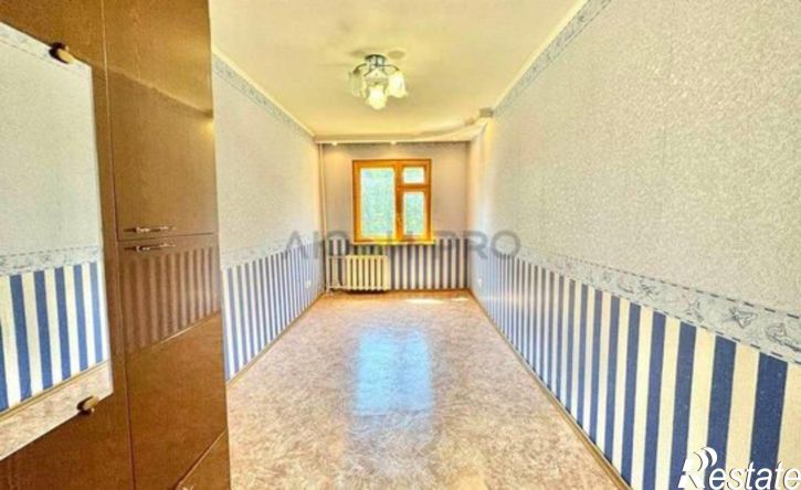 2-комн квартира улица Юрина, 216,  д. 216
