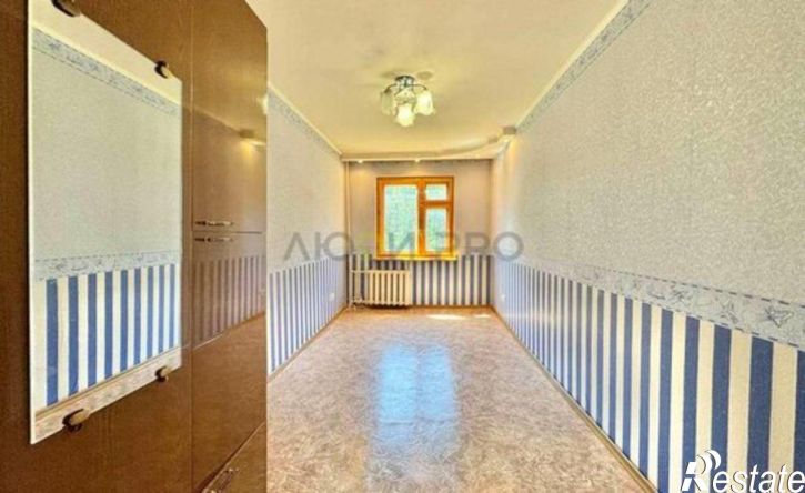 2-комн квартира улица Юрина, 216,  д. 216