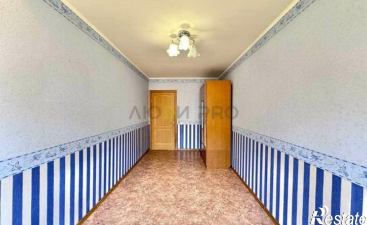 2-комн квартира улица Юрина, 216,  д. 216