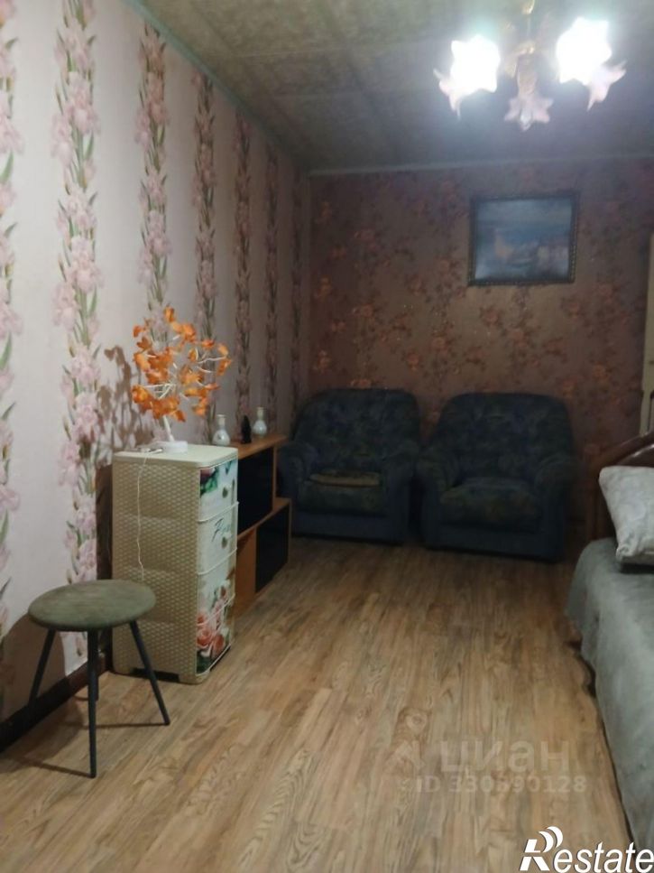 Комната улица Глушкова, 38,  д. 38