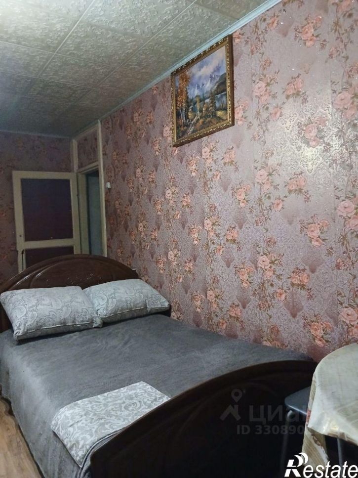 Комната улица Глушкова, 38,  д. 38