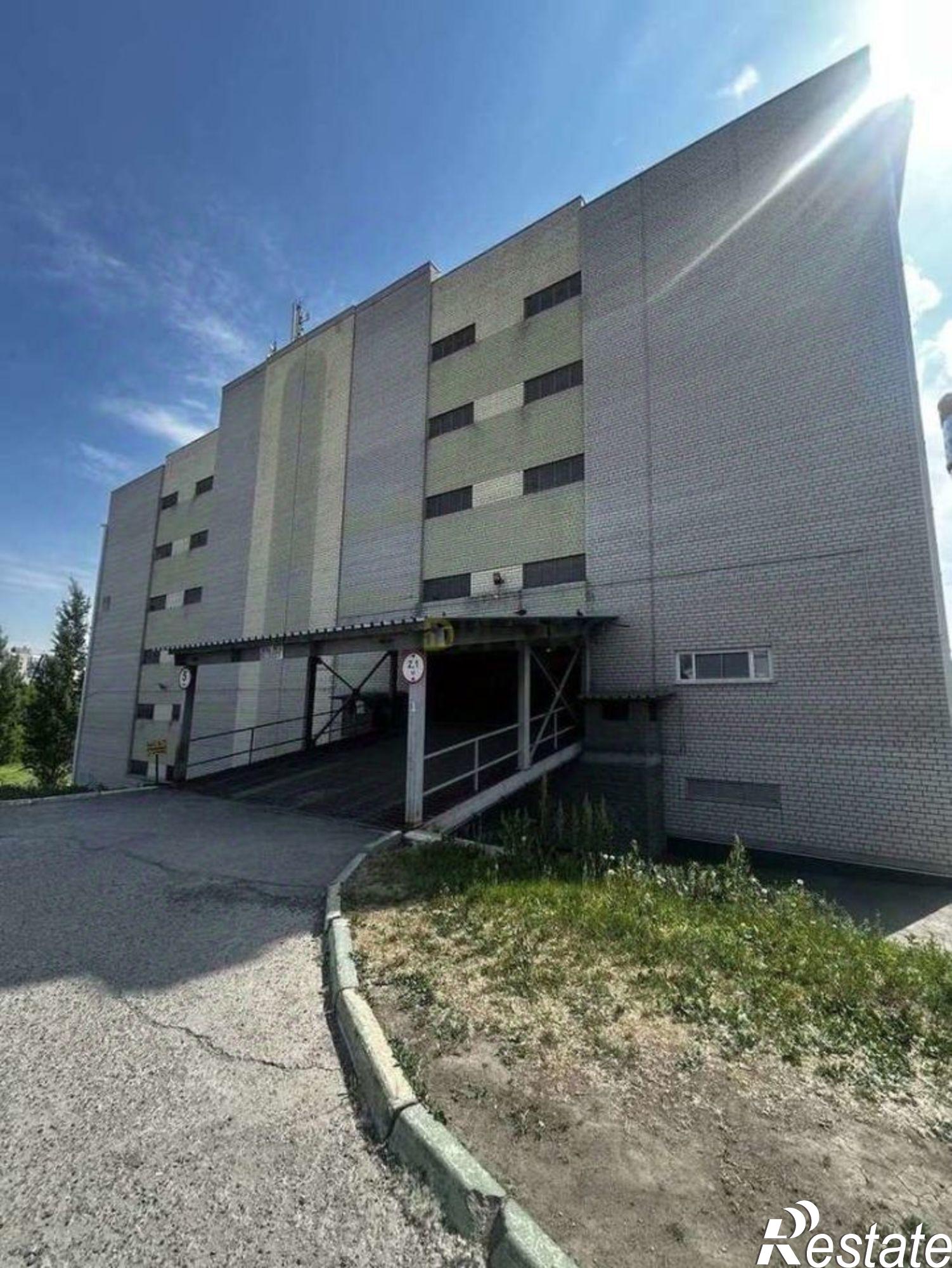 Купить гараж, место в паркинге за 2 454 100 рублей на ул Малахова, 134А 4