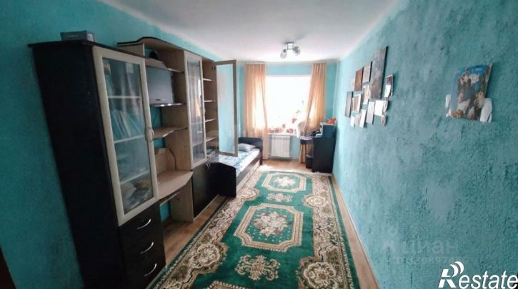 3-комн квартира ул Короленко, 62,  д. 62