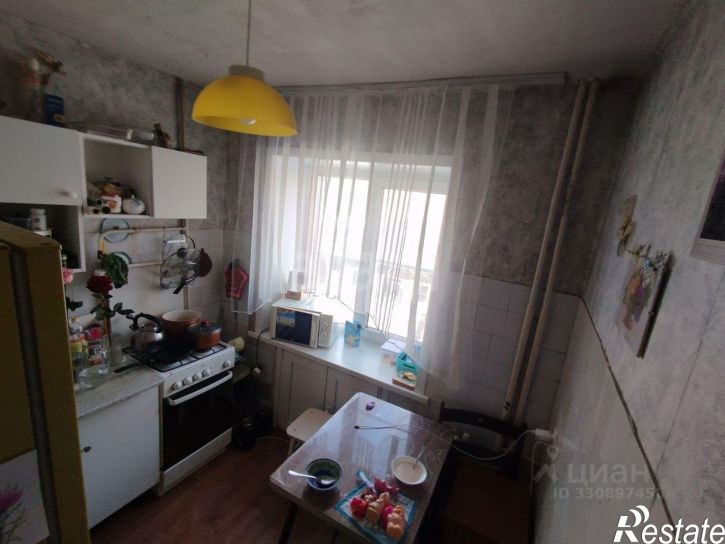 3-комн квартира ул Короленко, 62,  д. 62