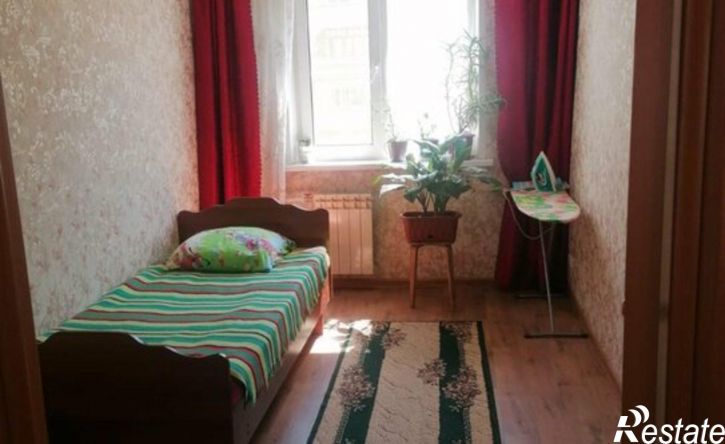 2-комн квартира улица Антона Петрова, 156,  д. 156
