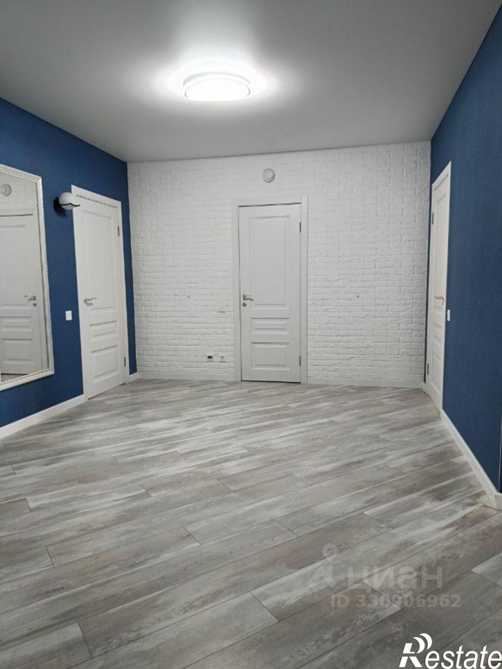 4-комн квартира ул Власихинская, 103,  д. 103