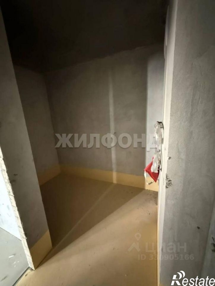 3-комн квартира пр-кт Строителей, 18 1,  д. 18 1,  к. 1
