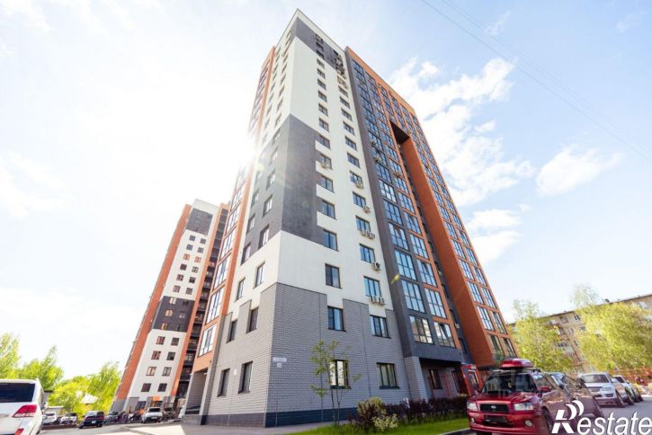 3-комн квартира ул Юрина, 168к,  д. 168к