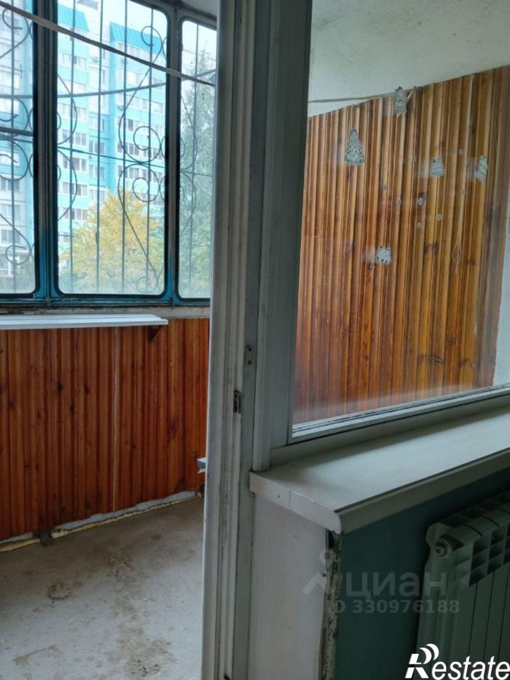 1-комн квартира ул Лазурная, 38,  д. 38