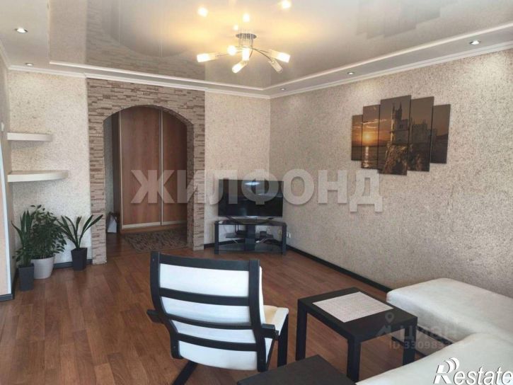 5-комн квартира улица Островского, 7,  д. 7