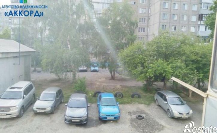 1-комн квартира улица Панфиловцев, 4,  д. 4