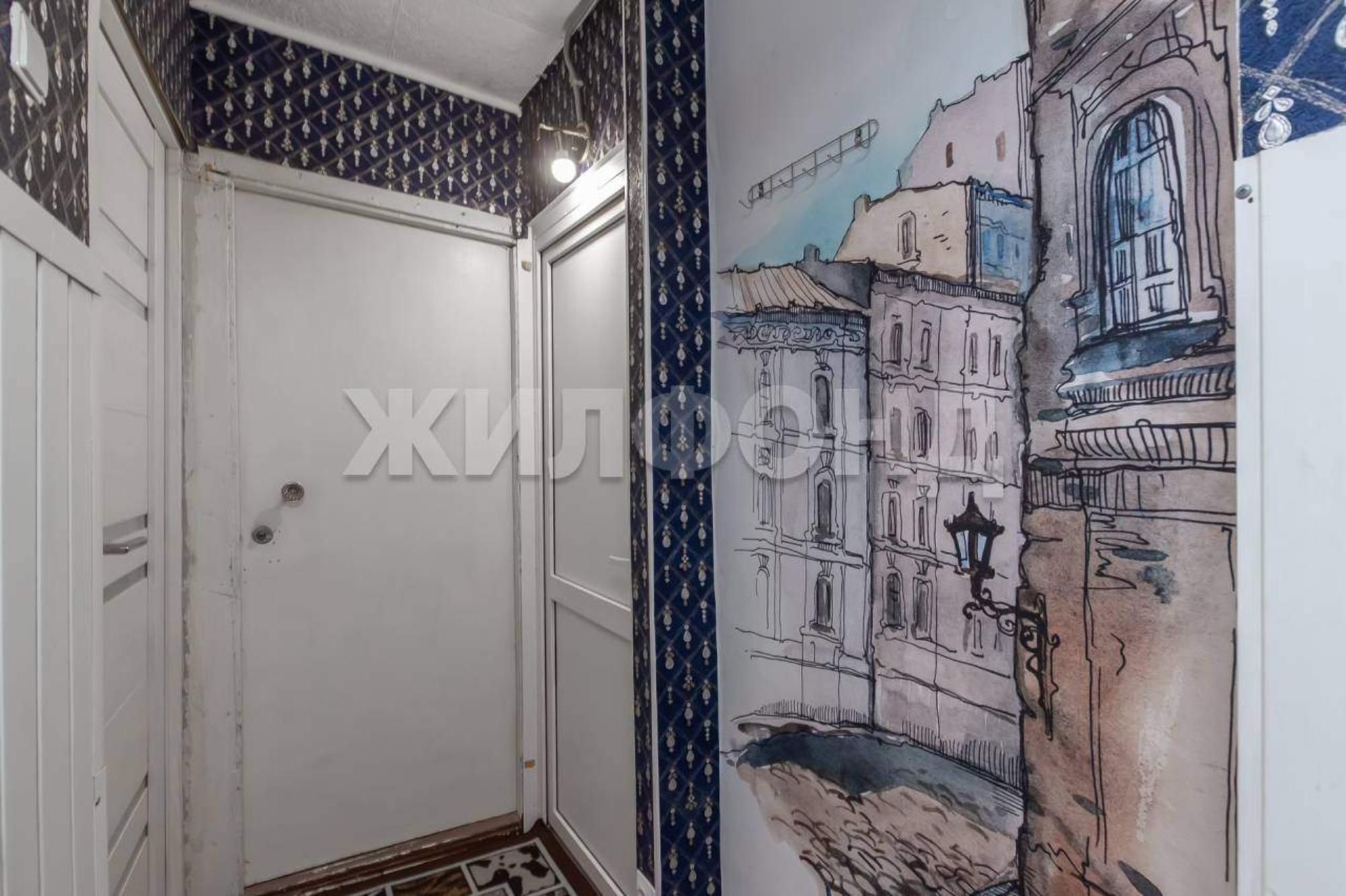 Купить комнату за 2 575 000 рублей на Юрина улица, д.190