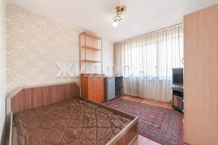 3-комн квартира Веры Кащеевой улица, д.16