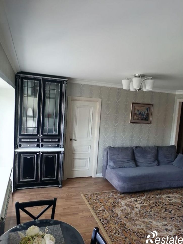3-комн квартира улица Германа Титова, 16,  д. 16
