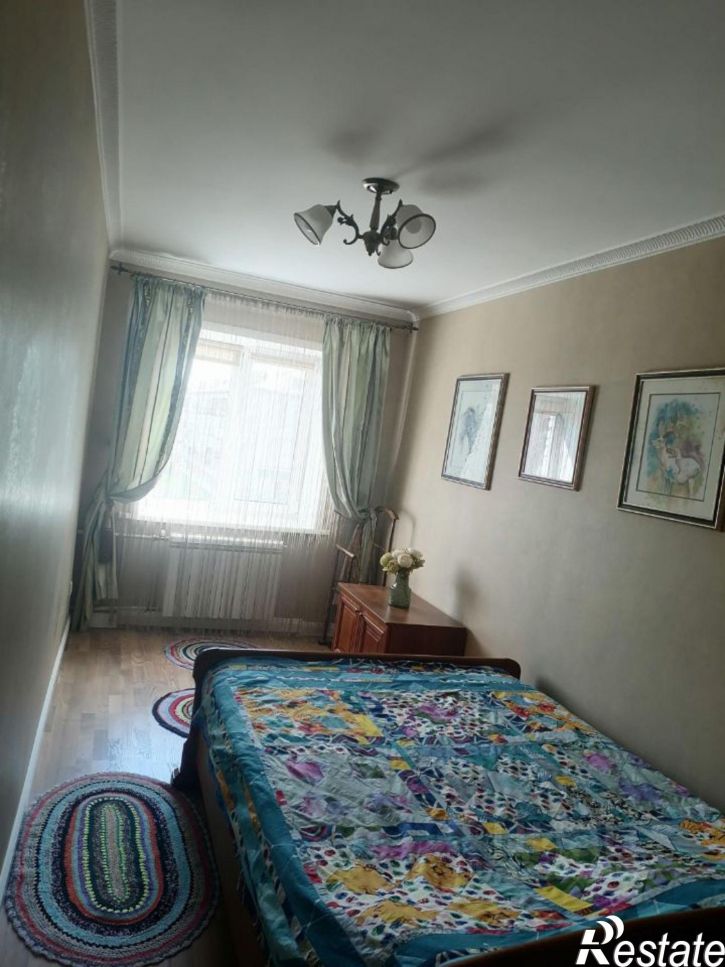 3-комн квартира улица Германа Титова, 16,  д. 16