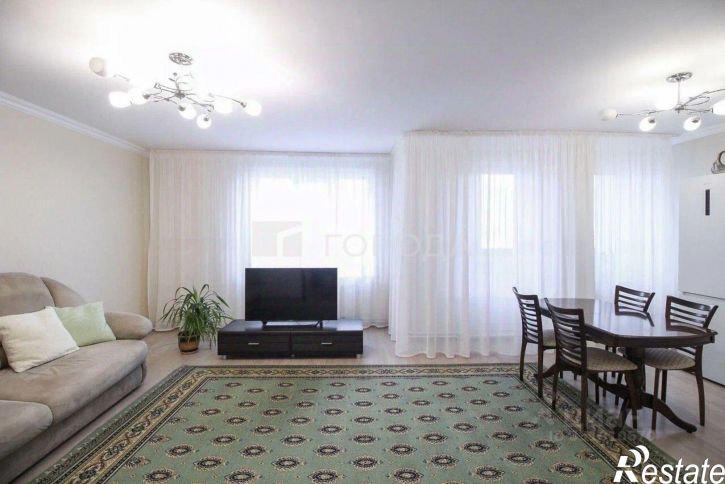 3-комн квартира ул Сергея Ускова, 23,  д. 23