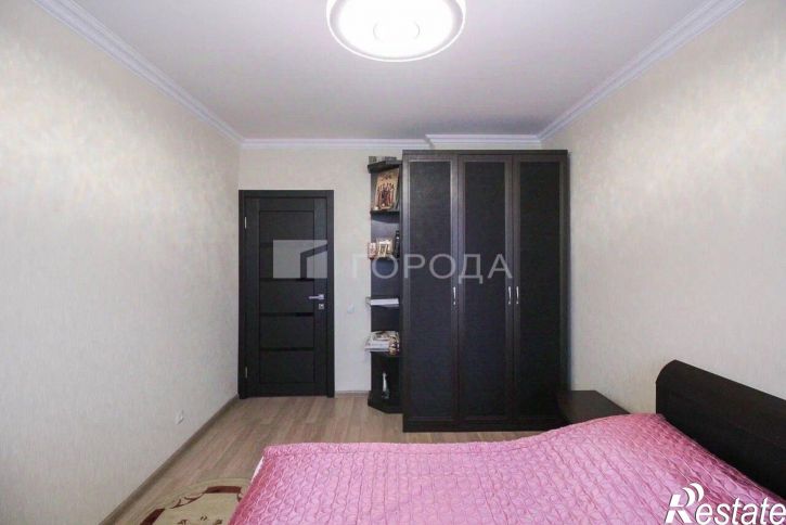 3-комн квартира ул Сергея Ускова, 23,  д. 23