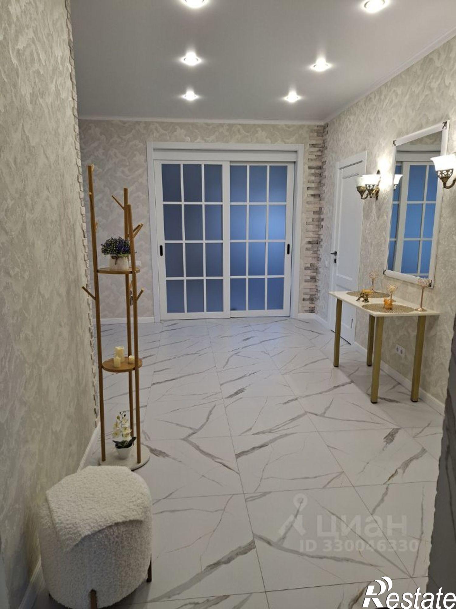 Купить дачу, дом, коттедж за 23 000 000 рублей на Барбарисная улица, 35