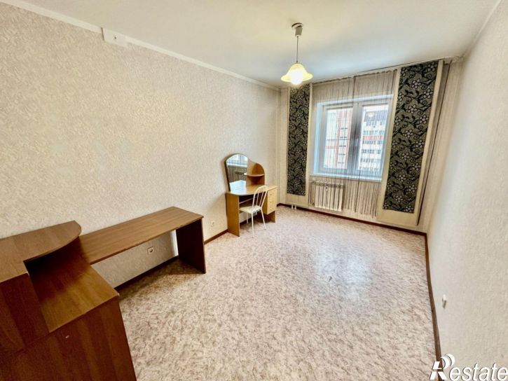 3-комн квартира улица Солнечная Поляна, 99,  д. 99