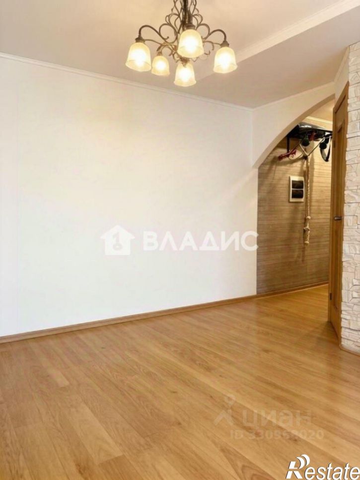2-комн квартира Брестская улица, 8,  д. 8
