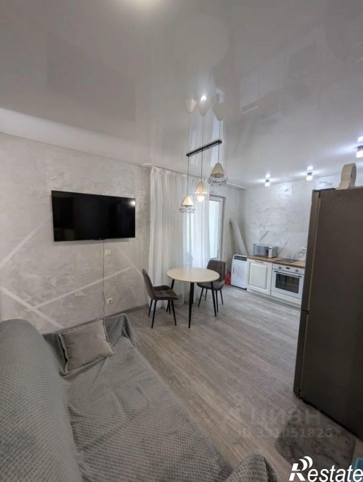 2-комн квартира ул Солнечная Поляна, 94 3,  д. 94 3,  к. 3