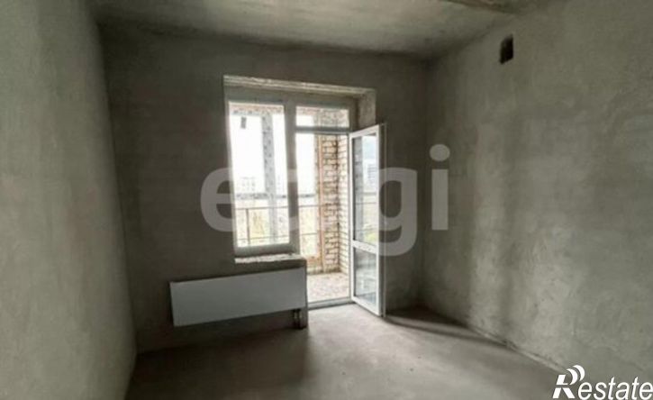 2-комн квартира улица Юрина, 168К,  д. 168К