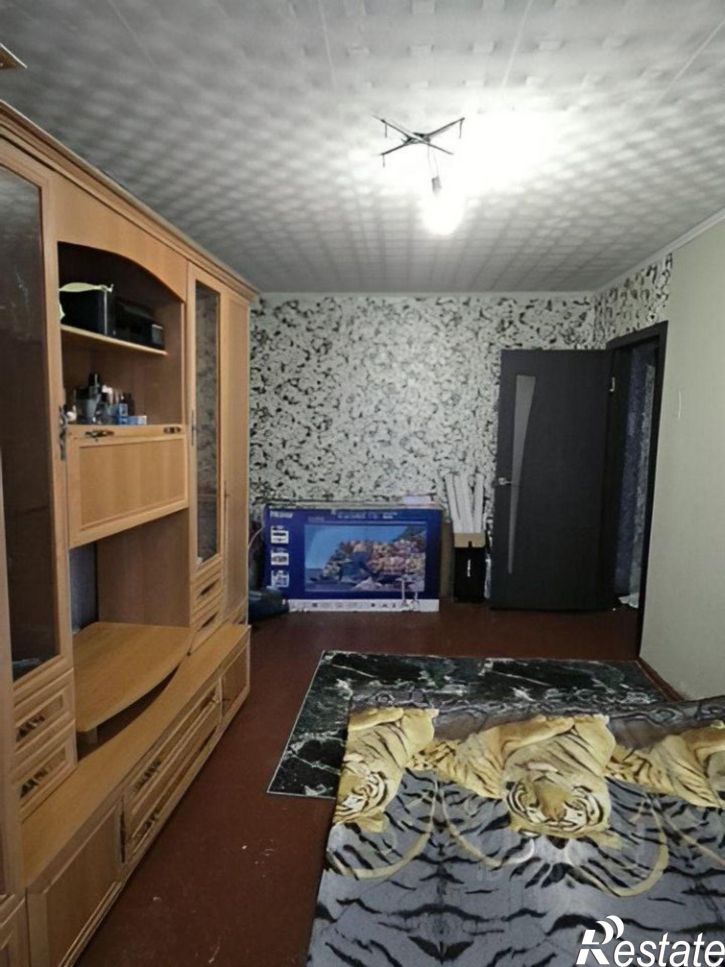 2-комн квартира улица Суворова, 12,  д. 12
