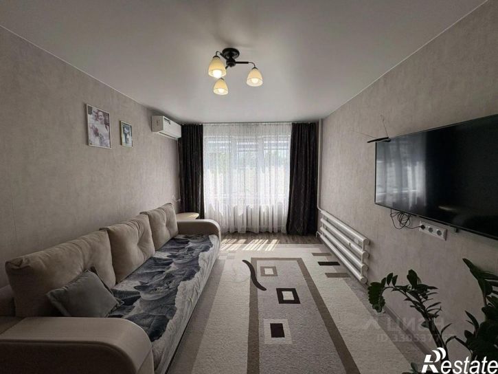 2-комн квартира ул Юрина, 204Б 2,  д. 204Б 2,  к. 2