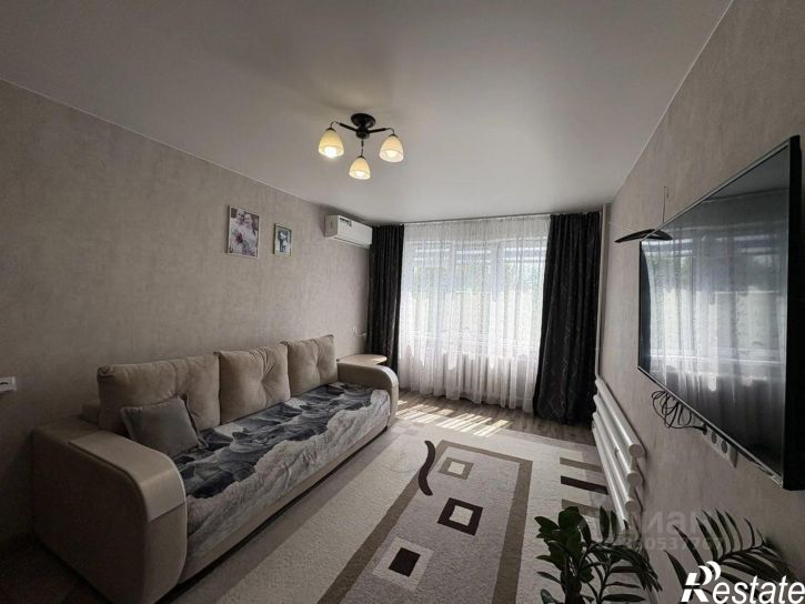 2-комн квартира ул Юрина, 204Б 2,  д. 204Б 2,  к. 2
