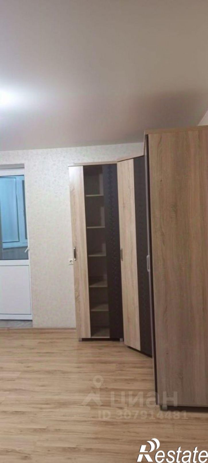 1-комн квартира Лазурная улица, 19,  д. 19