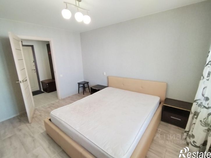 2-комн квартира улица Сергея Ускова, 31,  д. 31