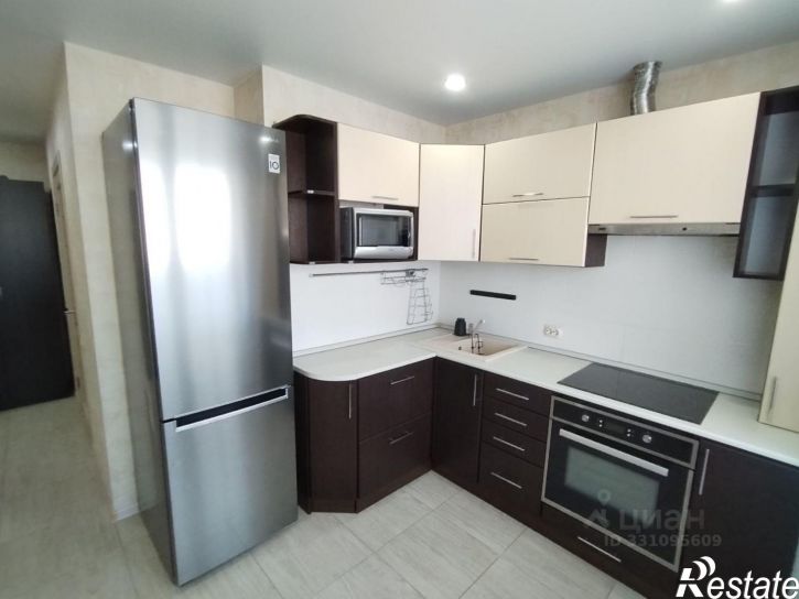 2-комн квартира улица Сергея Ускова, 31,  д. 31