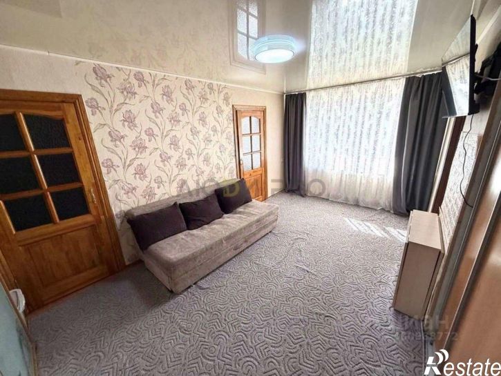 1-комн квартира улица Антона Петрова, 142,  д. 142