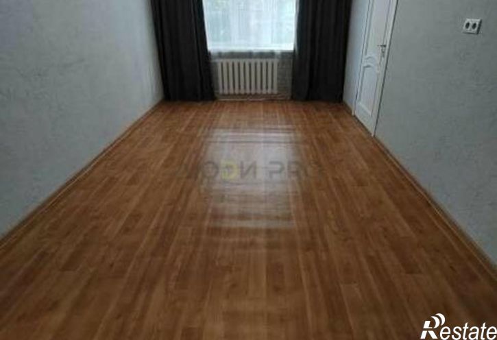 3-комн квартира улица Парижской Коммуны, 64,  д. 64