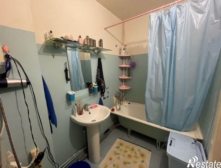 Комната ул Новгородская, 14,  д. 14