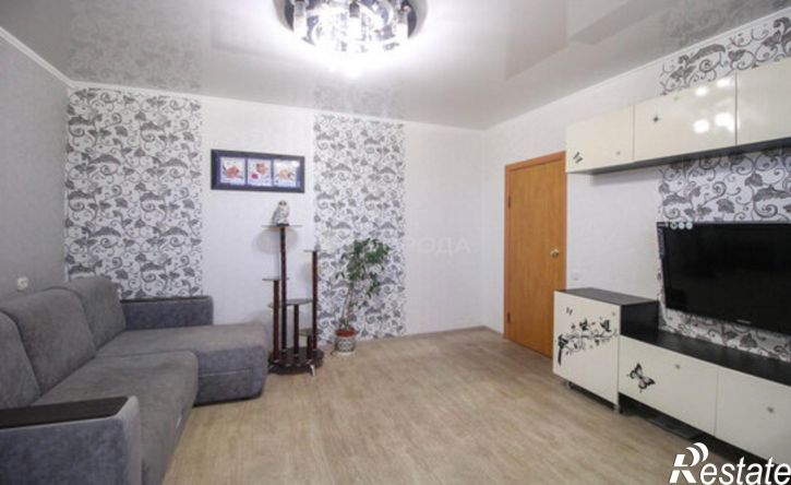 2-комн квартира улица Георгия Исакова, 249,  д. 249