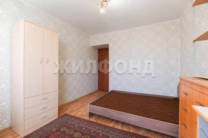 3-комн квартира Веры Кащеевой улица, д.16