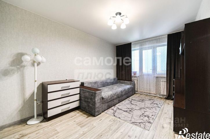 1-комн квартира улица Георгия Исакова, 226,  д. 226