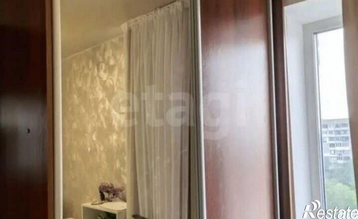 3-комн квартира улица Попова, 18,  д. 18