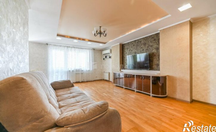 3-комн квартира ул Молодежная, 53,  д. 53