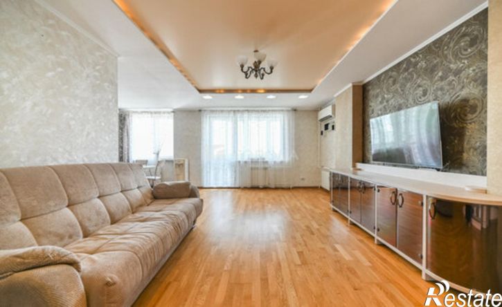 3-комн квартира ул Молодежная, 53,  д. 53