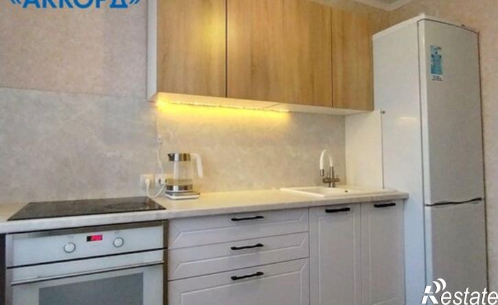 3-комн квартира Лазурная улица, 34,  д. 34
