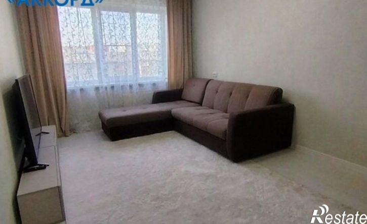 3-комн квартира Лазурная улица, 34,  д. 34