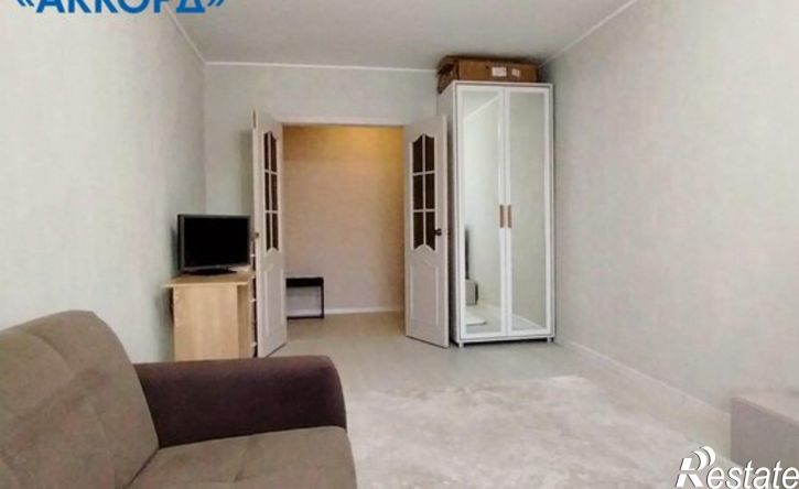 3-комн квартира Лазурная улица, 34,  д. 34