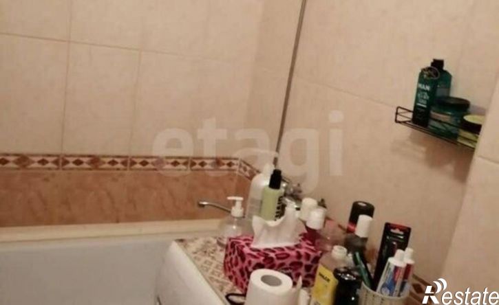 2-комн квартира ул Юрина, 241,  д. 241