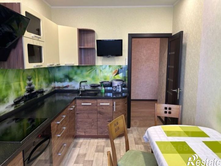 2-комн квартира улица Антона Петрова, 221Г,  д. 221Г