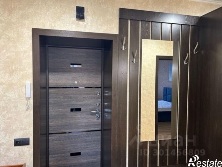 2-комн квартира улица Антона Петрова, 221Г,  д. 221Г