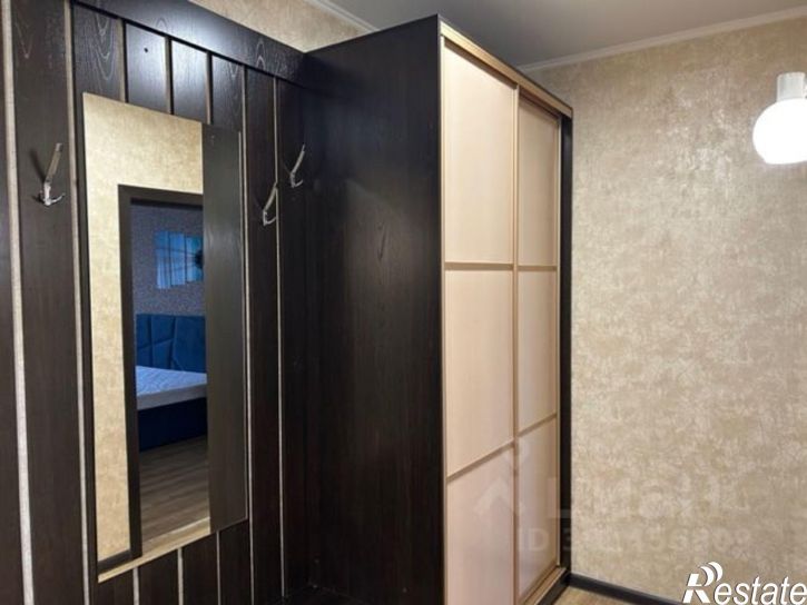 2-комн квартира улица Антона Петрова, 221Г,  д. 221Г