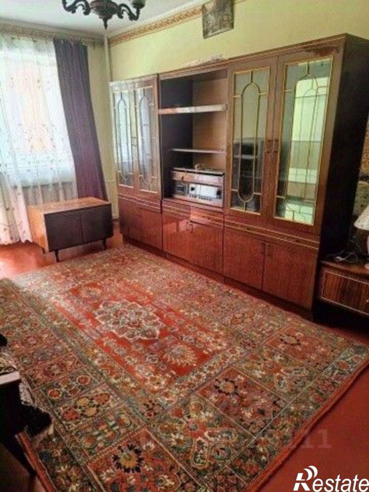 2-комн квартира ул Сухэ-Батора, 12,  д. 12