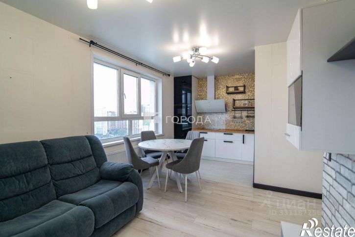 3-комн квартира улица Челюскинцев, 80В к1,  д. 80В к1